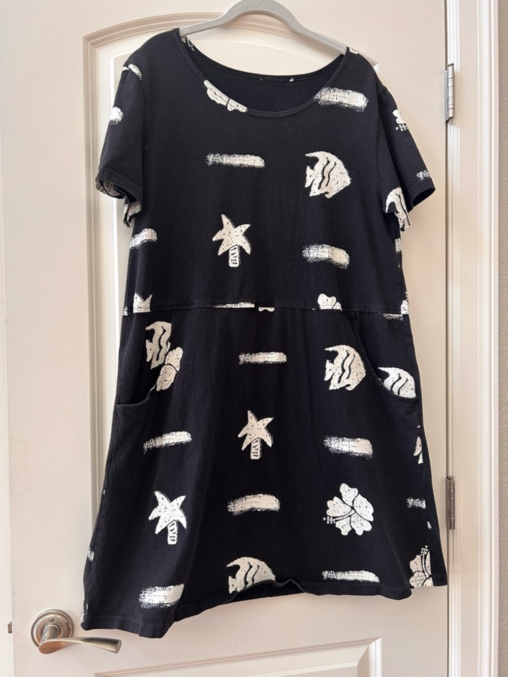 Vintage Red Ginger Cotton Coastal Print Housedress. USA. Tropical. Beach. Fish - Picture 2 of 7